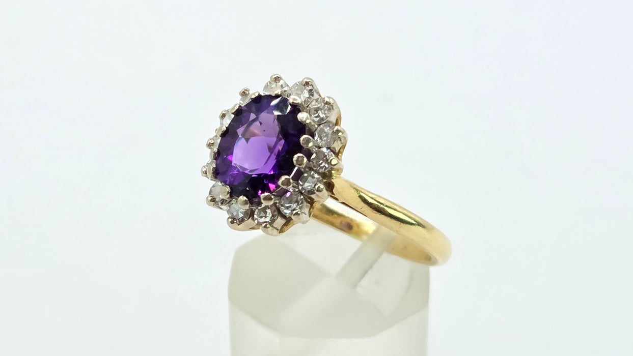 Vintage: 18ct Yellow Gold Amethyst 1.65ct & Diamond 0.56ct Oval Cluster Ring — From 1973