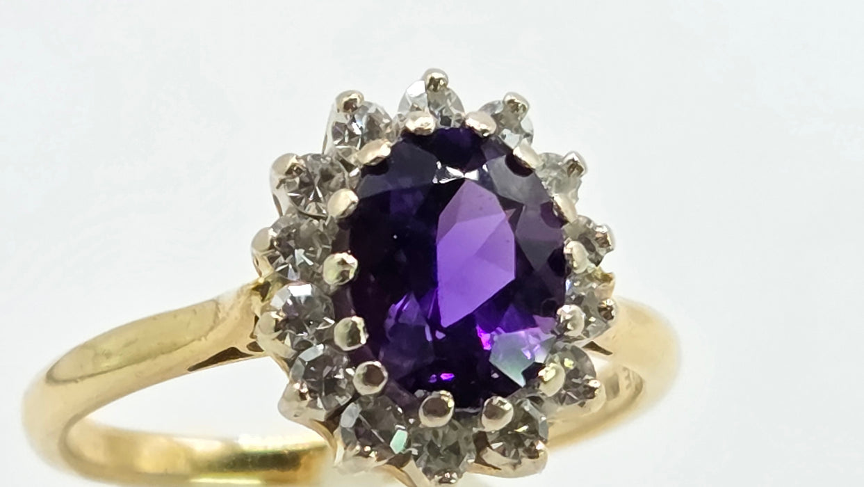 Vintage: 18ct Yellow Gold Amethyst 1.65ct & Diamond 0.56ct Oval Cluster Ring — From 1973