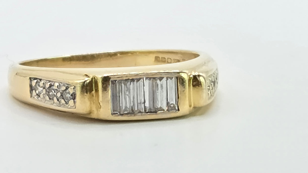 Vintage: 18ct Yellow Gold 12 Diamond 0.54ct Half-Eternity Stacker Ring