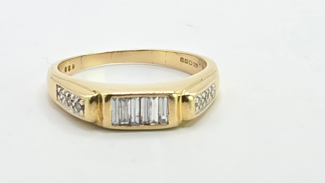 Vintage: 18ct Yellow Gold 12 Diamond 0.54ct Half-Eternity Stacker Ring