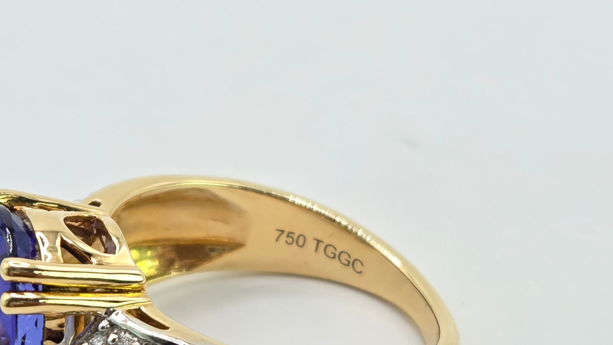 Vintage: 18ct Yellow Gold Tanzanite 4.65ct & Diamond Dress Ring
