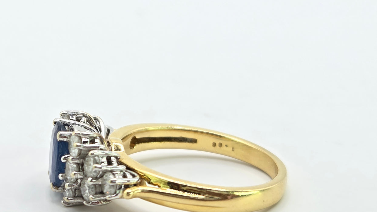 Vintage: 18ct Yellow Gold Sapphire 1.17ct & Diamond 0.85ct Trefoil Cluster Dress Ring