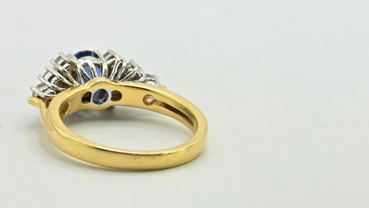 Vintage: 18ct Yellow Gold Sapphire 1.17ct & Diamond 0.85ct Trefoil Cluster Dress Ring