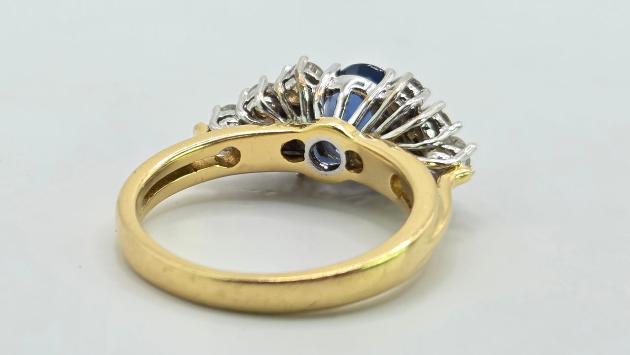 Vintage: 18ct Yellow Gold Sapphire 1.17ct & Diamond 0.85ct Trefoil Cluster Dress Ring