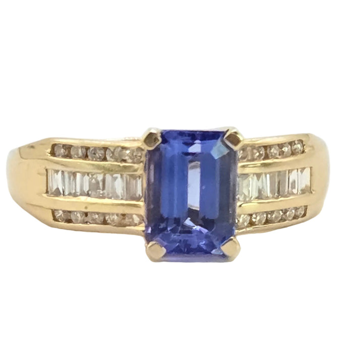 Vintage: 18ct Yellow Gold Tanzanite 1.70ct & Diamond 0.46ct Dress Ring