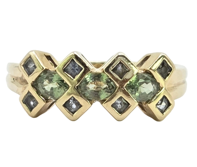 Vintage: 9ct Yellow Gold Green Sapphire Geometric Dress Ring