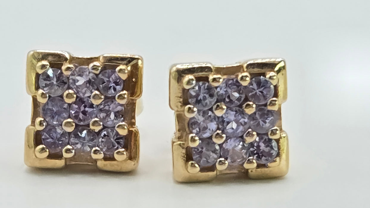 Vintage: 9ct Yellow Gold Square Tanzanite Stud Earrings