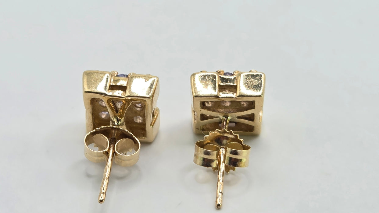 Vintage: 9ct Yellow Gold Square Tanzanite Stud Earrings