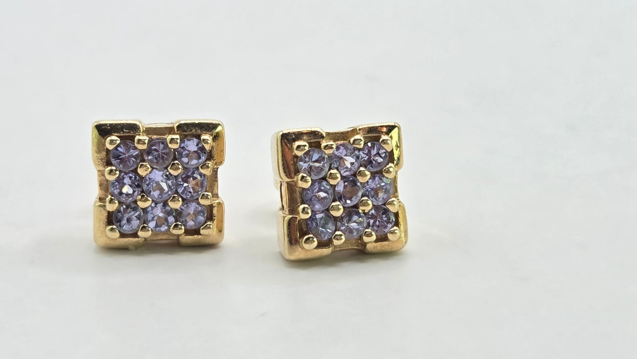 Vintage: 9ct Yellow Gold Square Tanzanite Stud Earrings