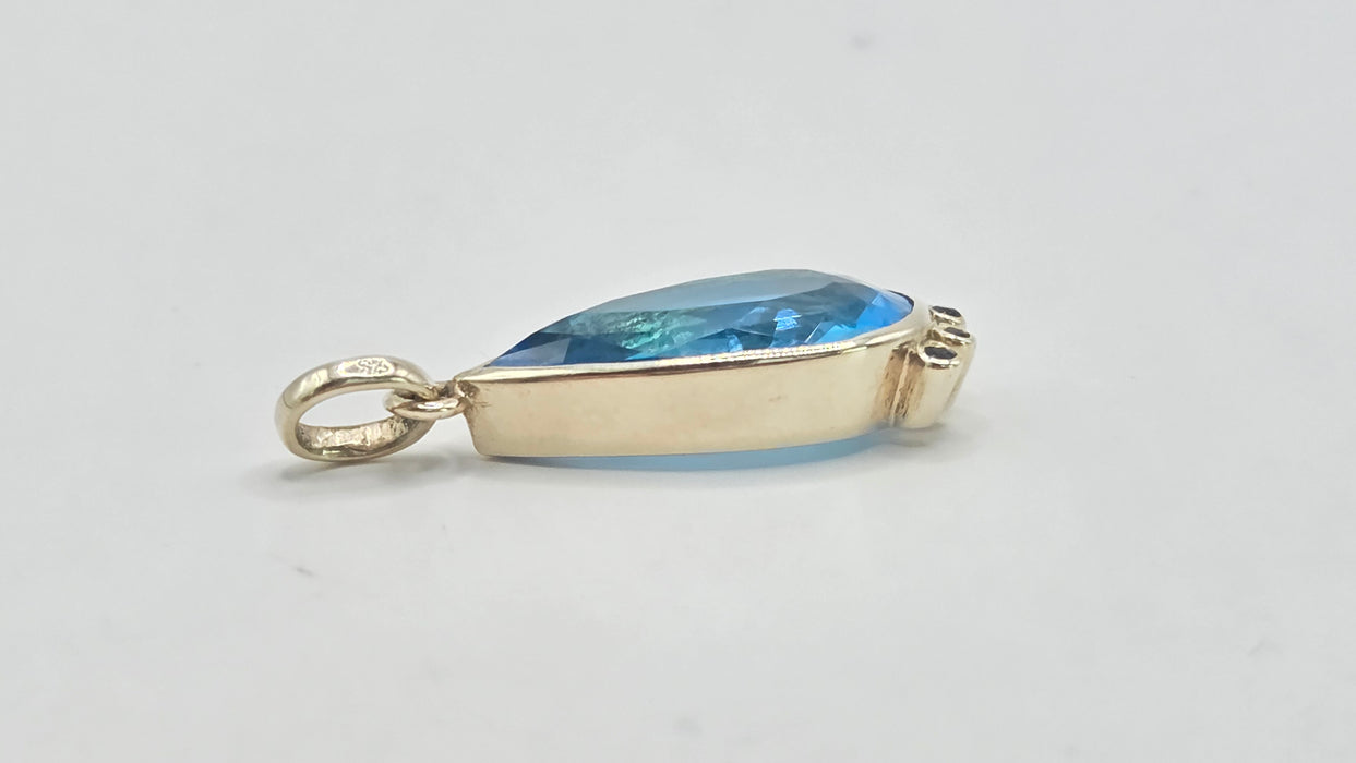 Vintage: 9ct White Gold Swiss Blue Topaz & Sapphire Pendant