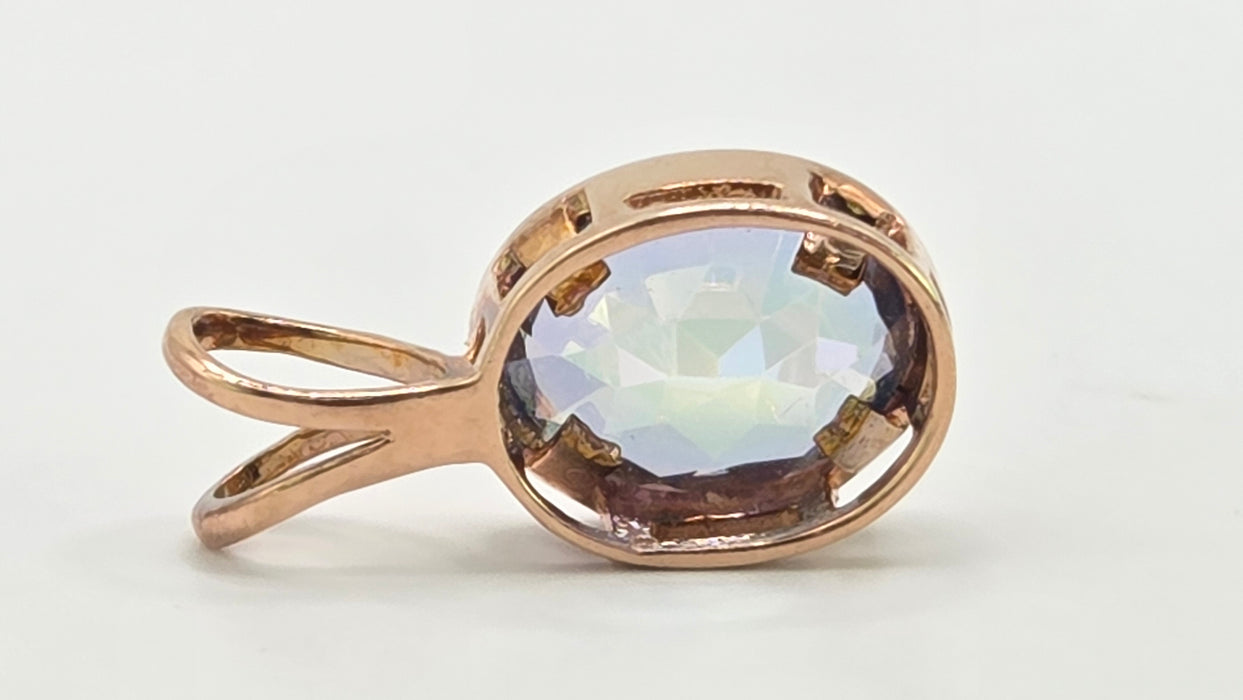 Vintage: 9ct Rose Gold Blue Topaz Pendant