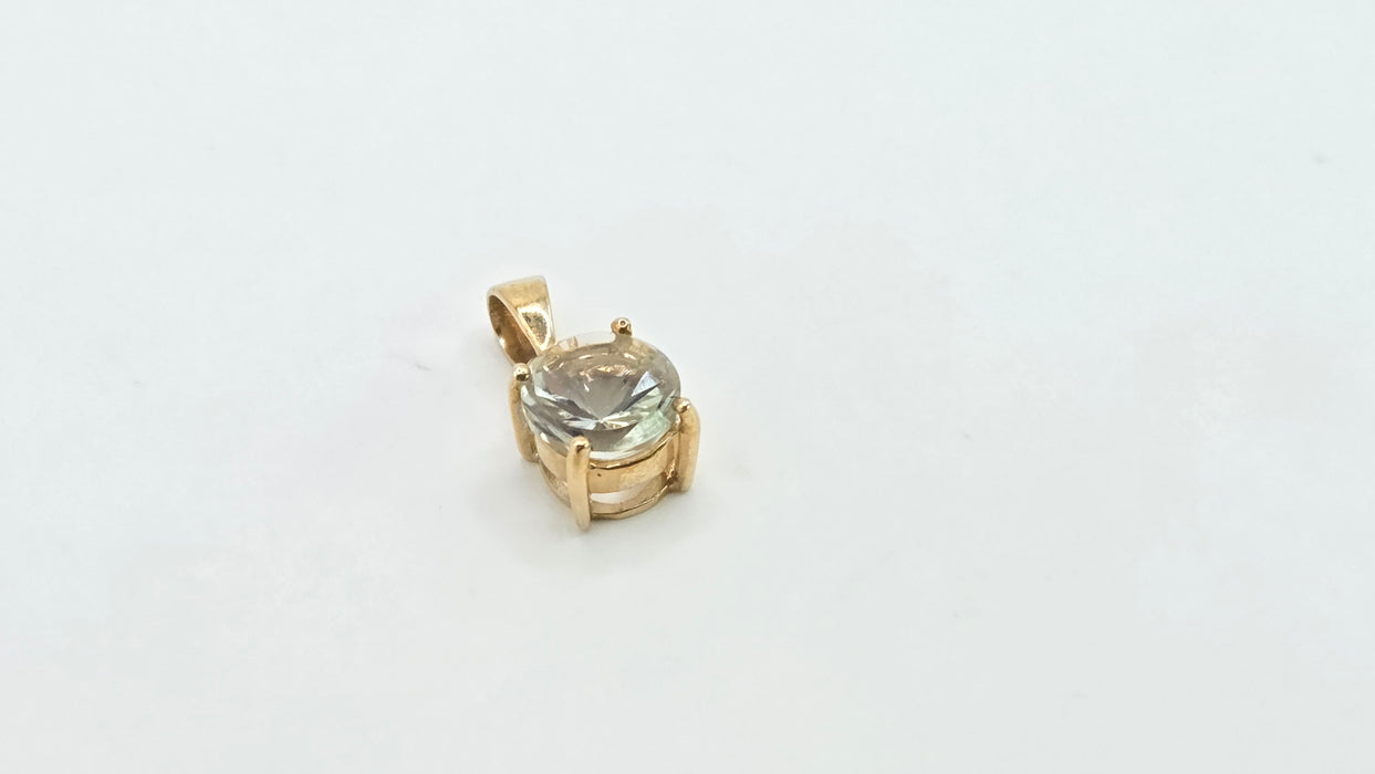 Vintage: 9ct Yellow Gold Green Quartz Pendant