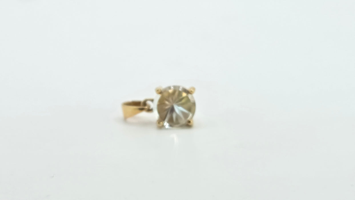 Vintage: 9ct Yellow Gold Green Quartz Pendant