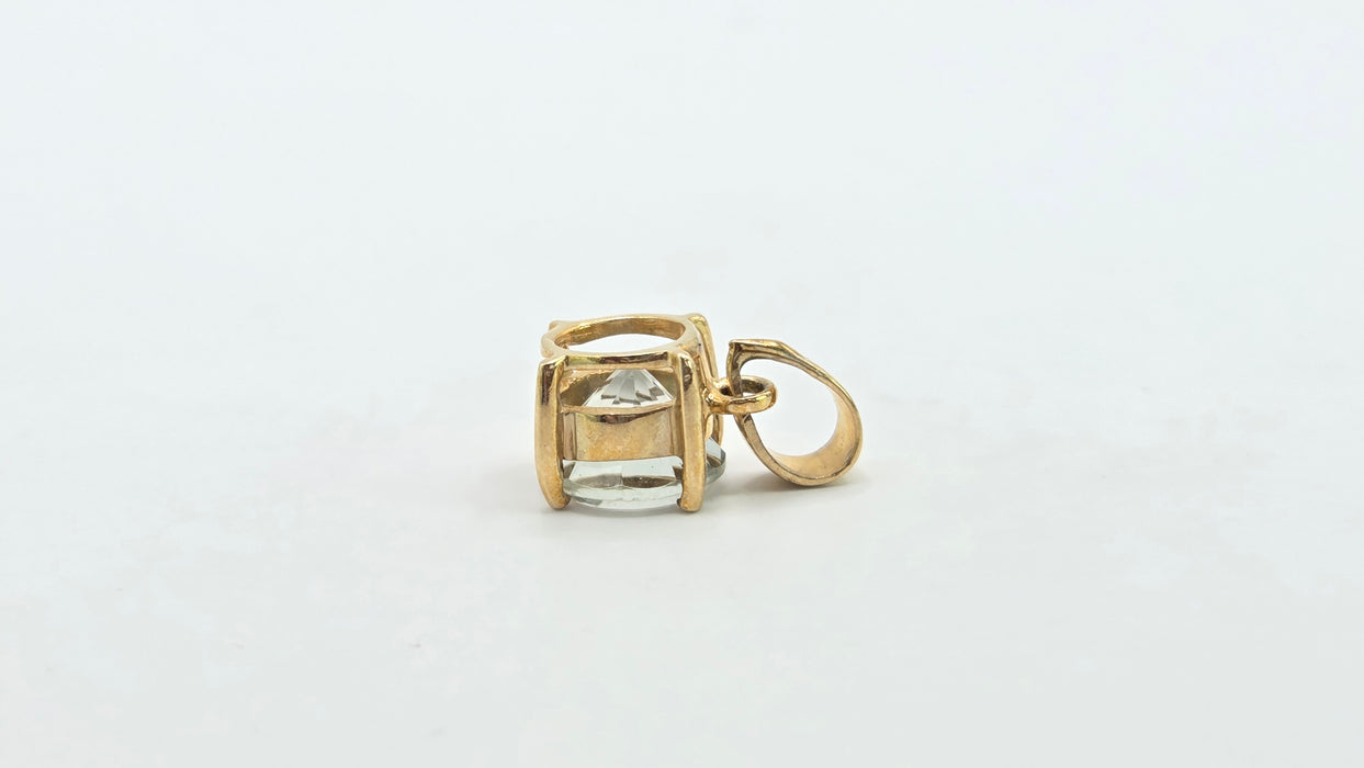 Vintage: 9ct Yellow Gold Green Quartz Pendant