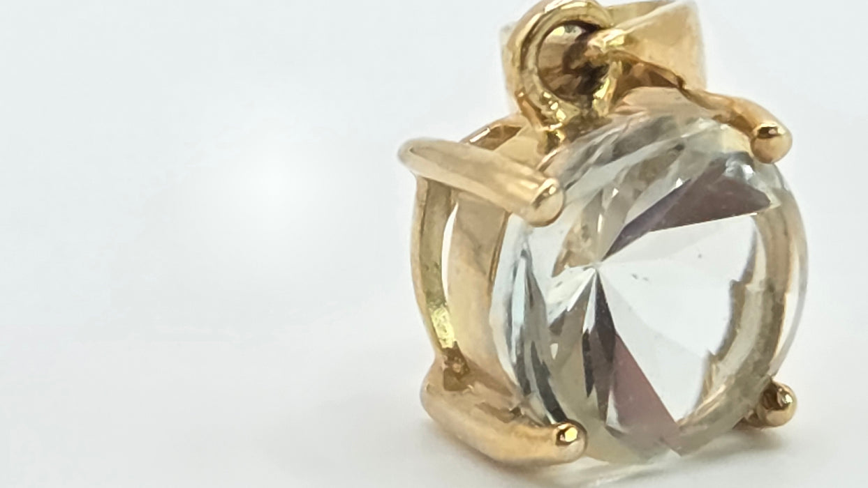 Vintage: 9ct Yellow Gold Green Quartz Pendant