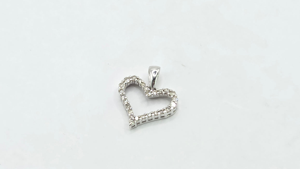 Vintage: 9ct White Gold Diamond Heart Shaped Pendant