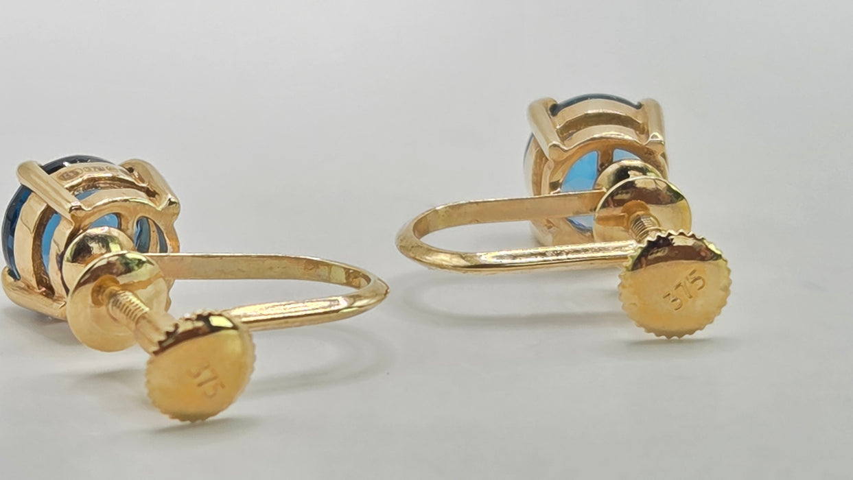 Vintage: 9ct Yellow Gold London Blue Topaz Screw Stud Earrings