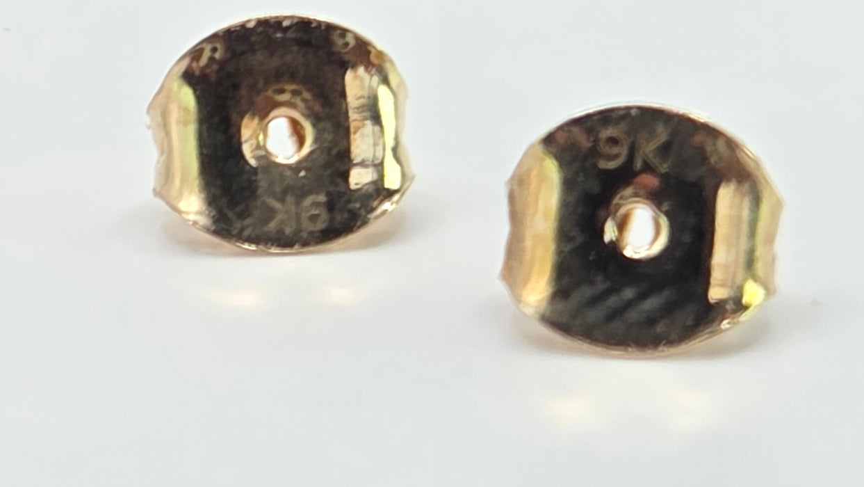 Vintage: 9ct Yellow Gold Demantoid Garnet Stud Earrings