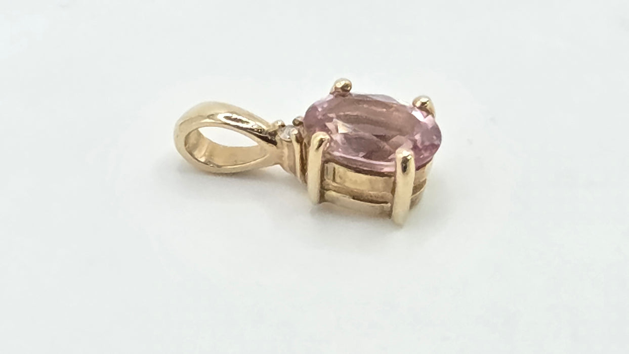 Vintage: 9ct Yellow Gold Morganite & Diamond Pendant