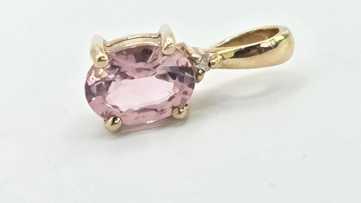 Vintage: 9ct Yellow Gold Morganite & Diamond Pendant