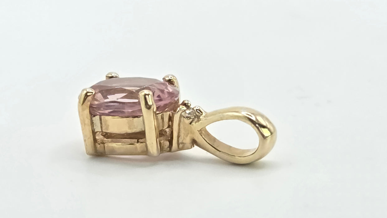 Vintage: 9ct Yellow Gold Morganite & Diamond Pendant