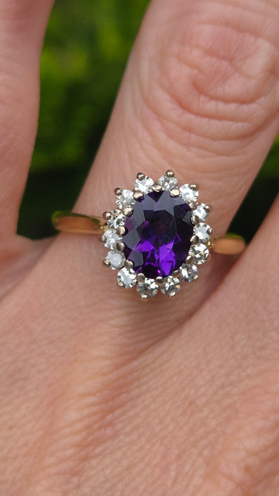 Vintage: 18ct Yellow Gold Amethyst 1.65ct & Diamond 0.56ct Oval Cluster Ring — From 1973