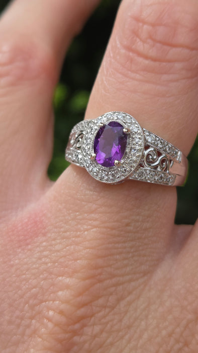 Vintage: 14ct White Gold Amethyst & Diamond Scroll Ring — 0.24ct