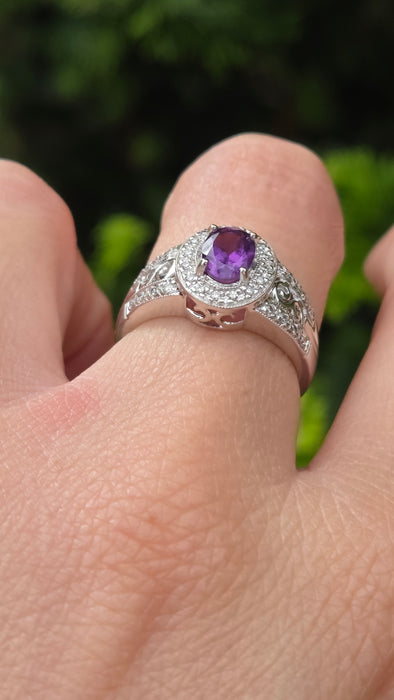 Vintage: 14ct White Gold Amethyst & Diamond Scroll Ring — 0.24ct