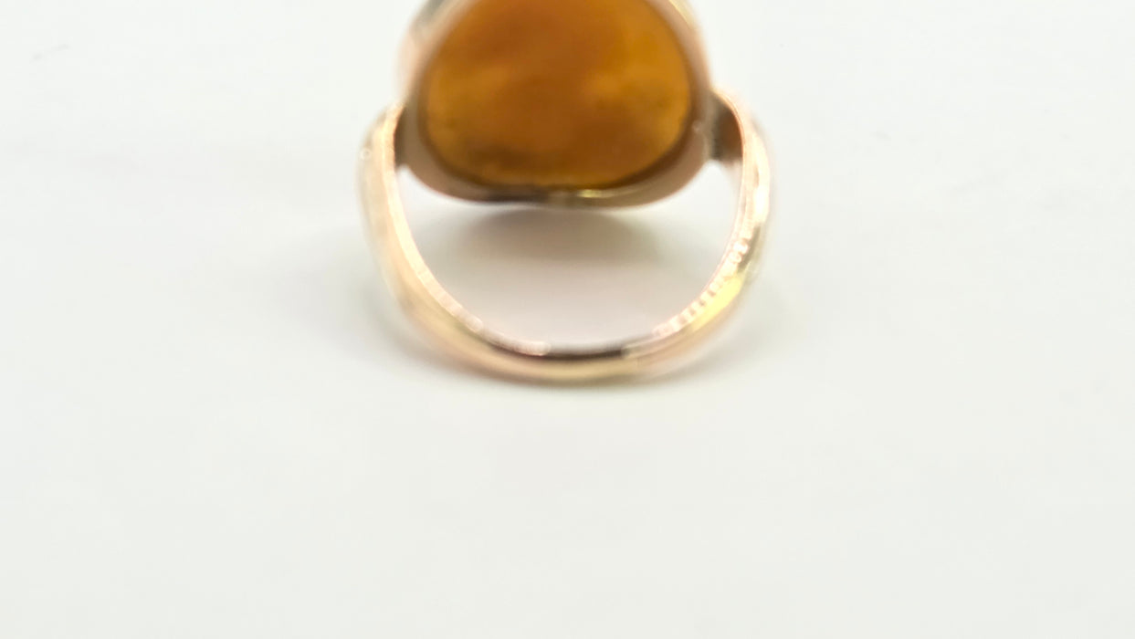 Antique: 15ct Yellow Gold Carved Cameo Ring