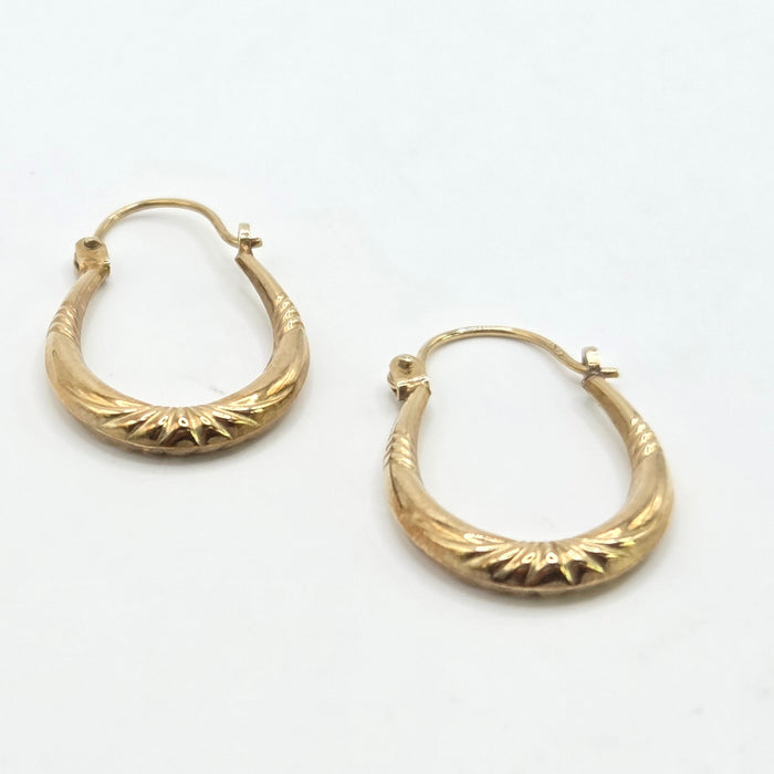 Vintage: 9ct Yellow Gold Diamond-Cut Creole Hoop Earrings