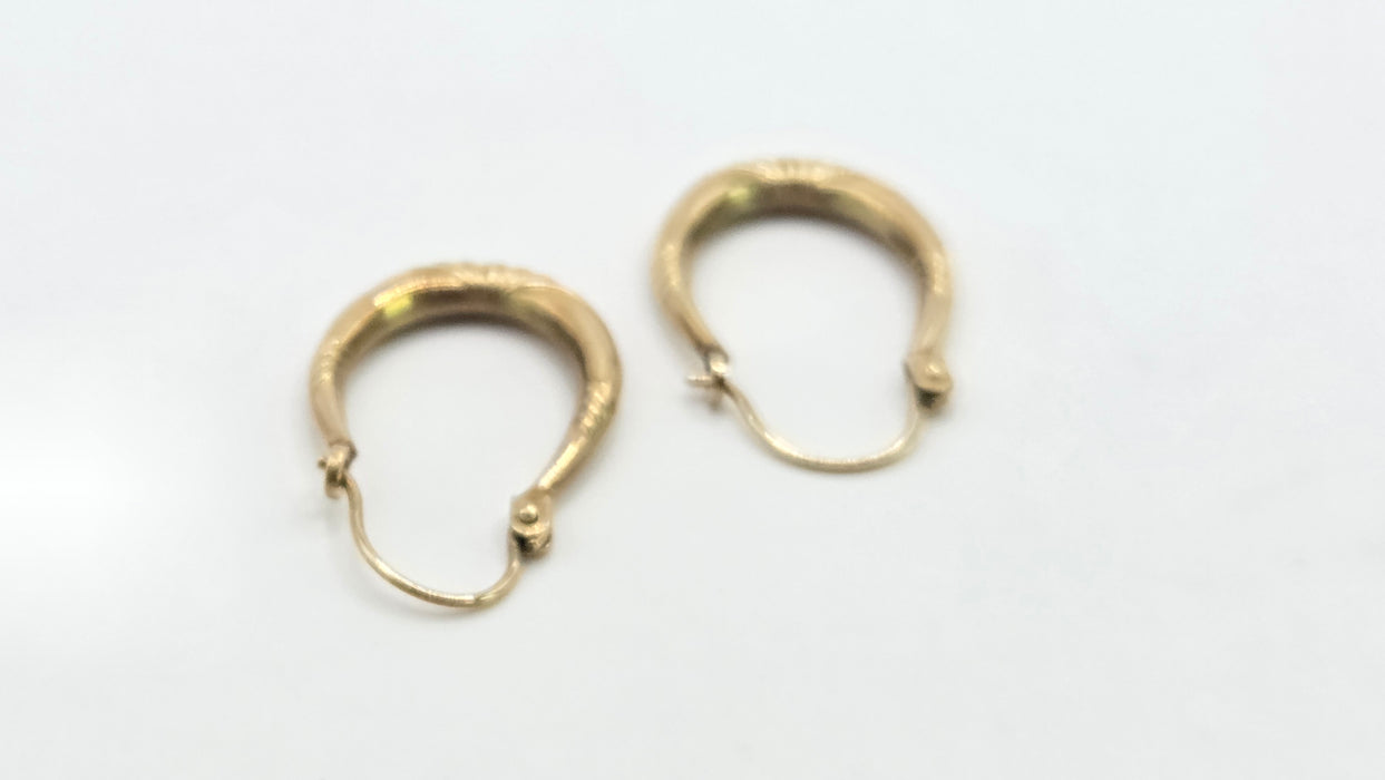 Vintage: 9ct Yellow Gold Diamond-Cut Creole Hoop Earrings