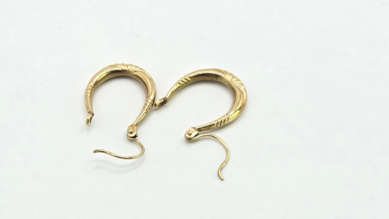 Vintage: 9ct Yellow Gold Diamond-Cut Creole Hoop Earrings