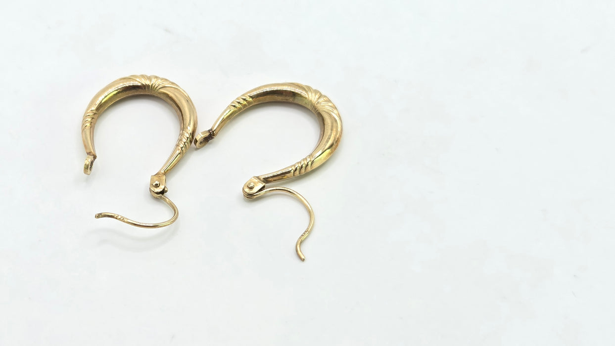 Vintage: 9ct Yellow Gold Diamond-Cut Creole Hoop Earrings