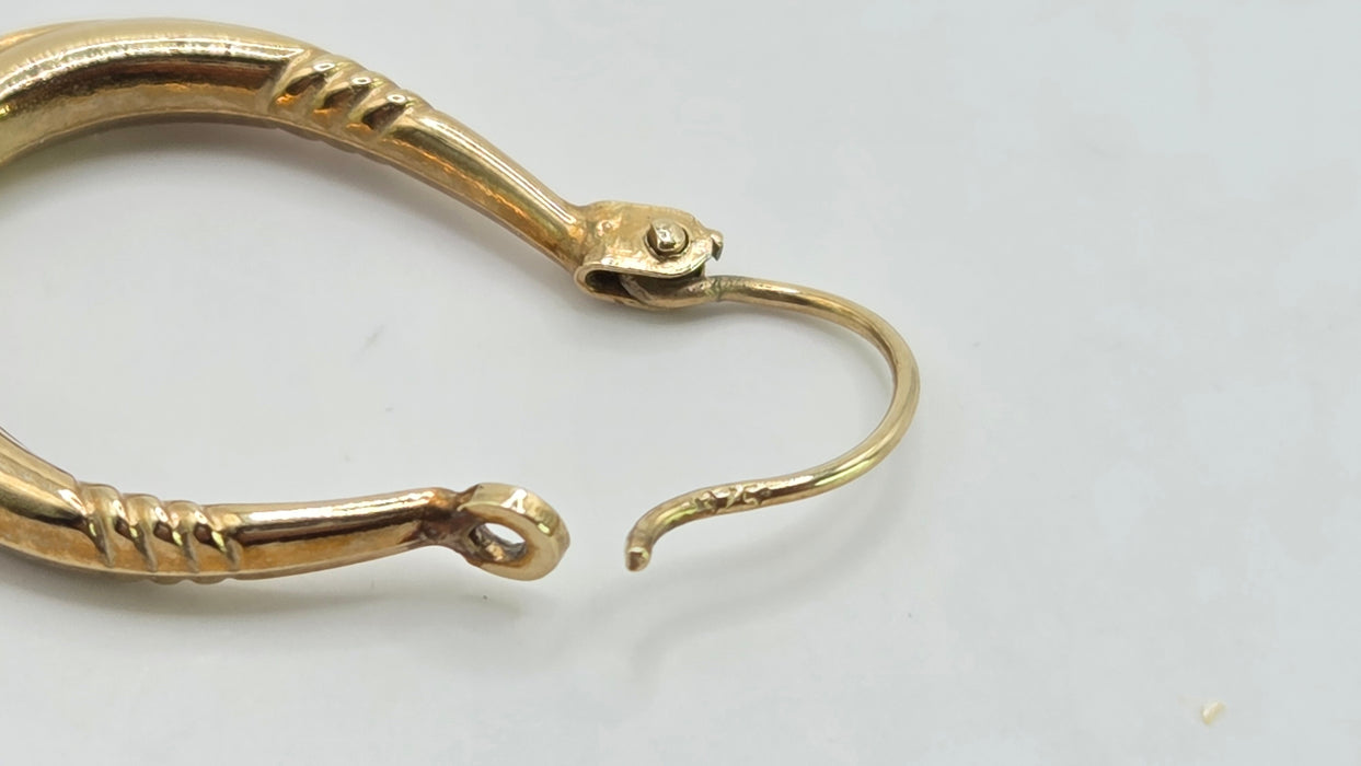 Vintage: 9ct Yellow Gold Diamond-Cut Creole Hoop Earrings