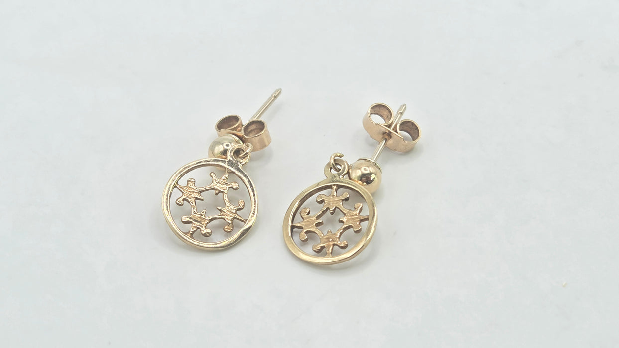 Vintage: 9ct Yellow Gold Filigree Disc Drop Earrings