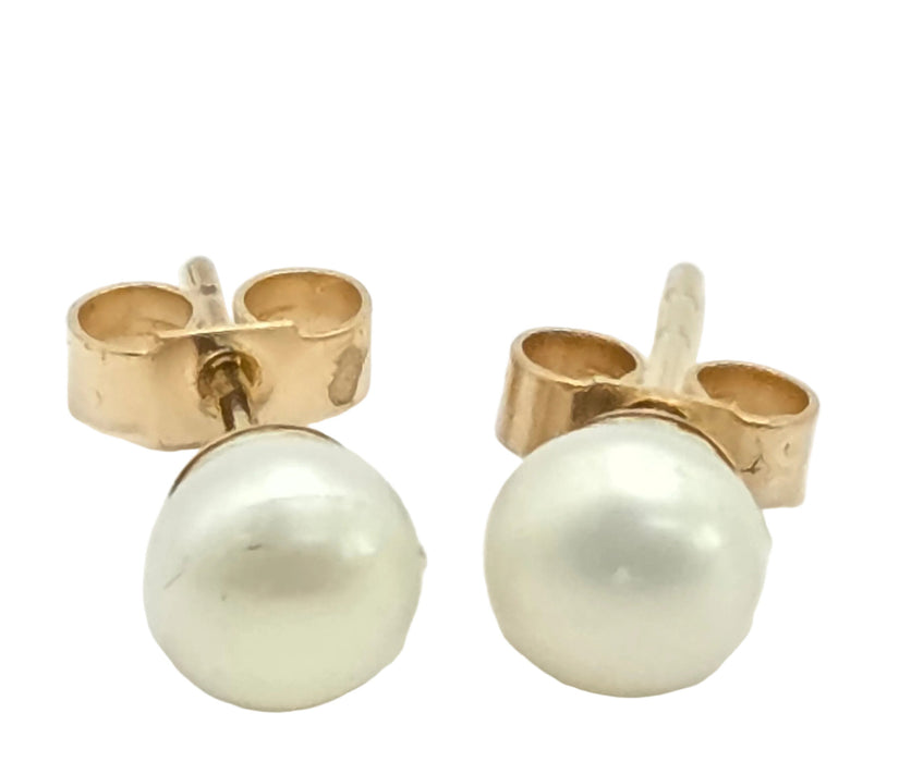 Vintage: 9ct Yellow Gold Pearl Stud Earrings