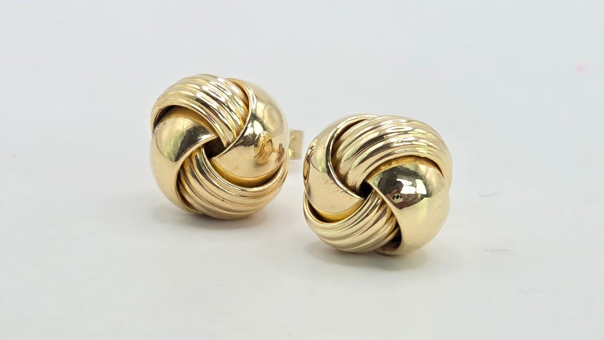 Vintage: 9ct Yellow Gold Love Knot Stud Earrings
