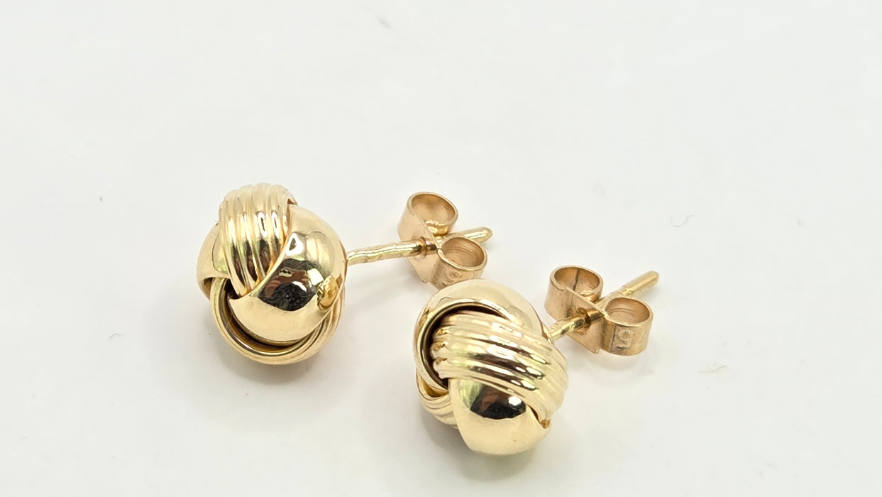 Vintage: 9ct Yellow Gold Love Knot Stud Earrings