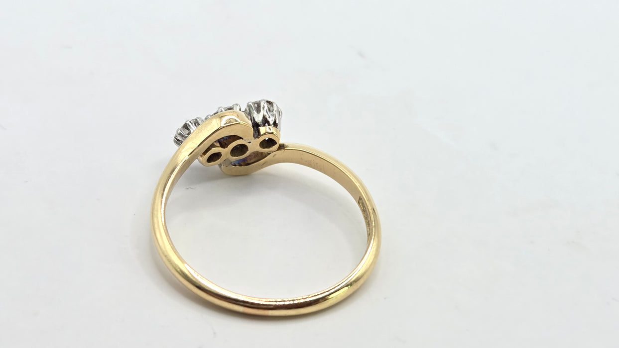 Antique: 18ct Yellow Gold & Platinum 3 Diamond Trilogy Twist Ring