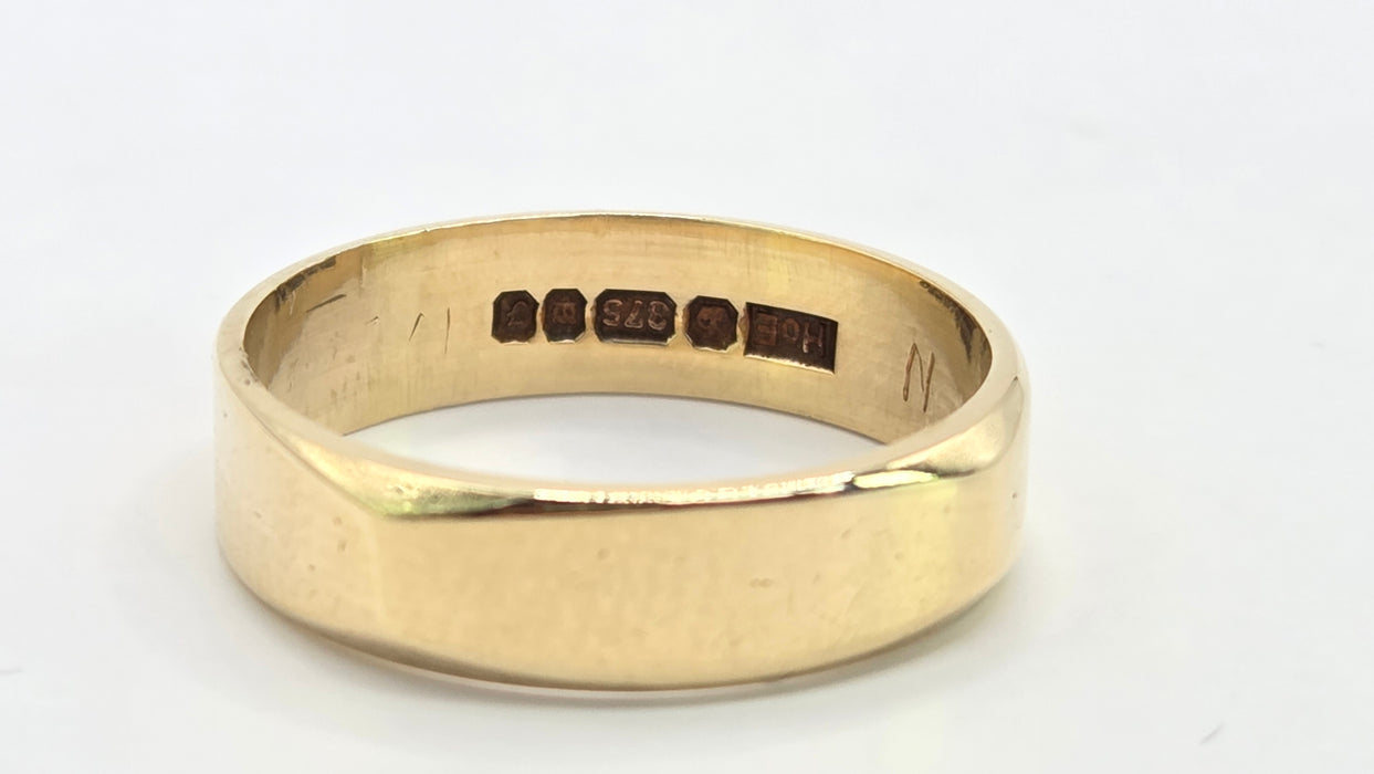 Vintage: 9ct Yellow Gold Wedding Band — From 1980