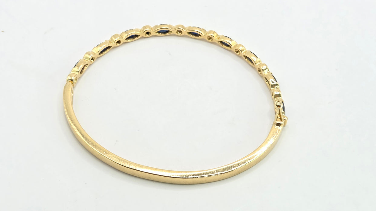 Vintage: 18ct Yellow Gold Sapphire 2.00ct & Diamond 0.36ct Half Hoop Bangle