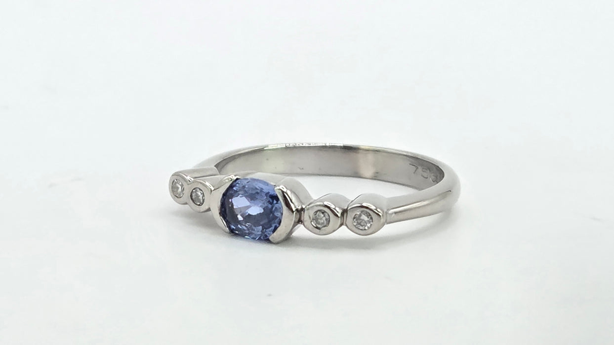 Vintage: 18ct White Gold Sapphire 0.52ct & Diamond Dress Ring