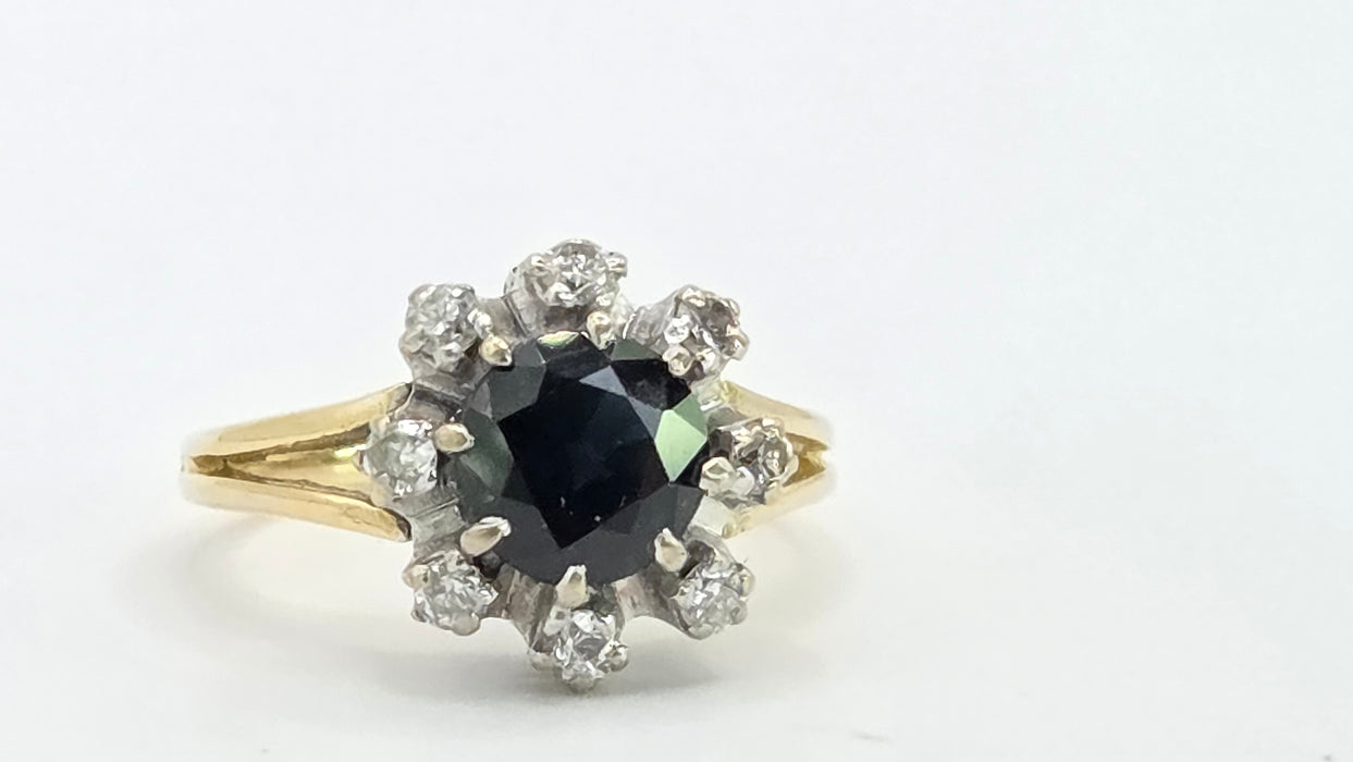 Vintage: 18ct Yellow Gold Sapphire & Diamond Cluster Ring — 1.15ct