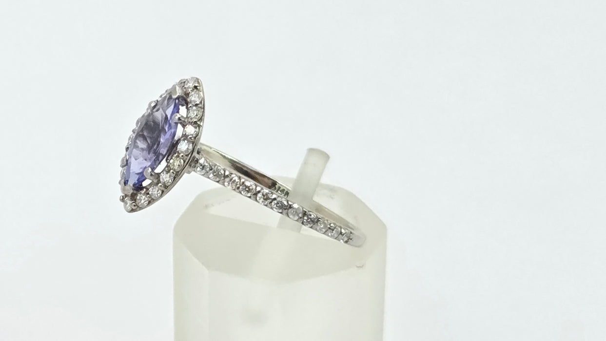 Vintage: 14ct White Gold Tanzanite & 40 Diamond Marquise Dress Ring — 0.64ct