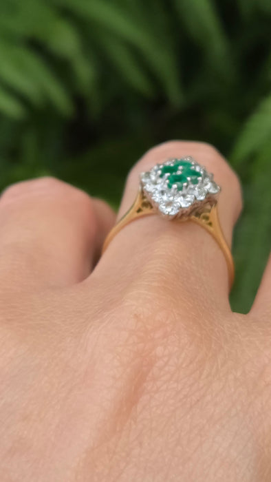 Vintage: 18ct Yellow Gold Emerald 0.50ct & Diamond 0.70ct Marquise Harlequin Cluster Ring — From 1977