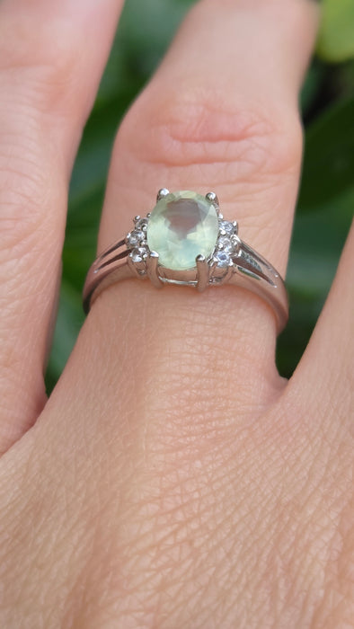 Vintage: 9ct White Gold Paraiba Tourmaline & Glacier Topaz Dress Ring