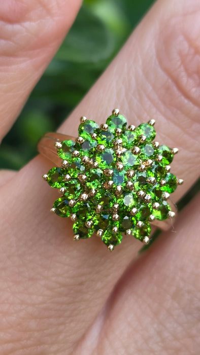 Vintage: 9ct Yellow Gold Demantoid Garnet Round Cluster Ring