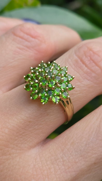 Vintage: 9ct Yellow Gold Demantoid Garnet Round Cluster Ring