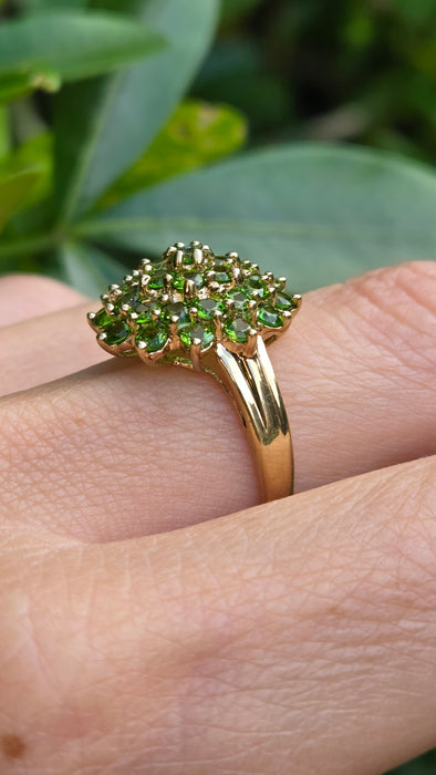 Vintage: 9ct Yellow Gold Demantoid Garnet Round Cluster Ring