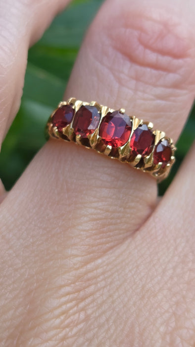 Vintage: 18ct Yellow Gold Almandine Garnet Five-Stone Half-Eternity Ring — From 1968